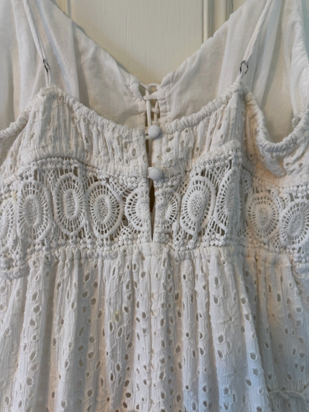 Surf Gypsy Ivory Crochet Mini Dress Size Medium - Picture 4 of 9